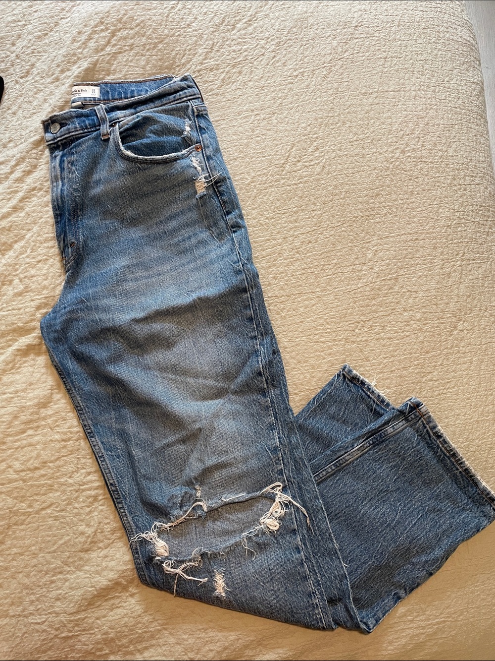 Abercrombie Curve Love 90s Straight